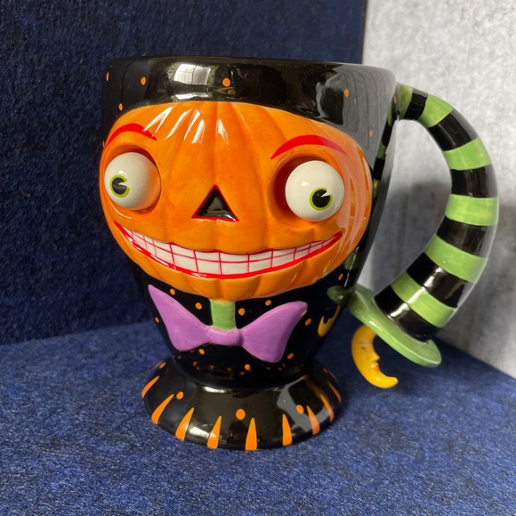 Department Dept 56 Halloween Pumpkin Head Dangling Moon Big Mug Googly Eyes - Picture 5 of 7